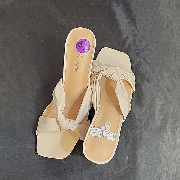 BRAND NEW FOREVER SQUARE TOE BOWTIE SLIDES HEEL BACKLESS CHUNKY HEEL SANDAL - Picture 7 of 15